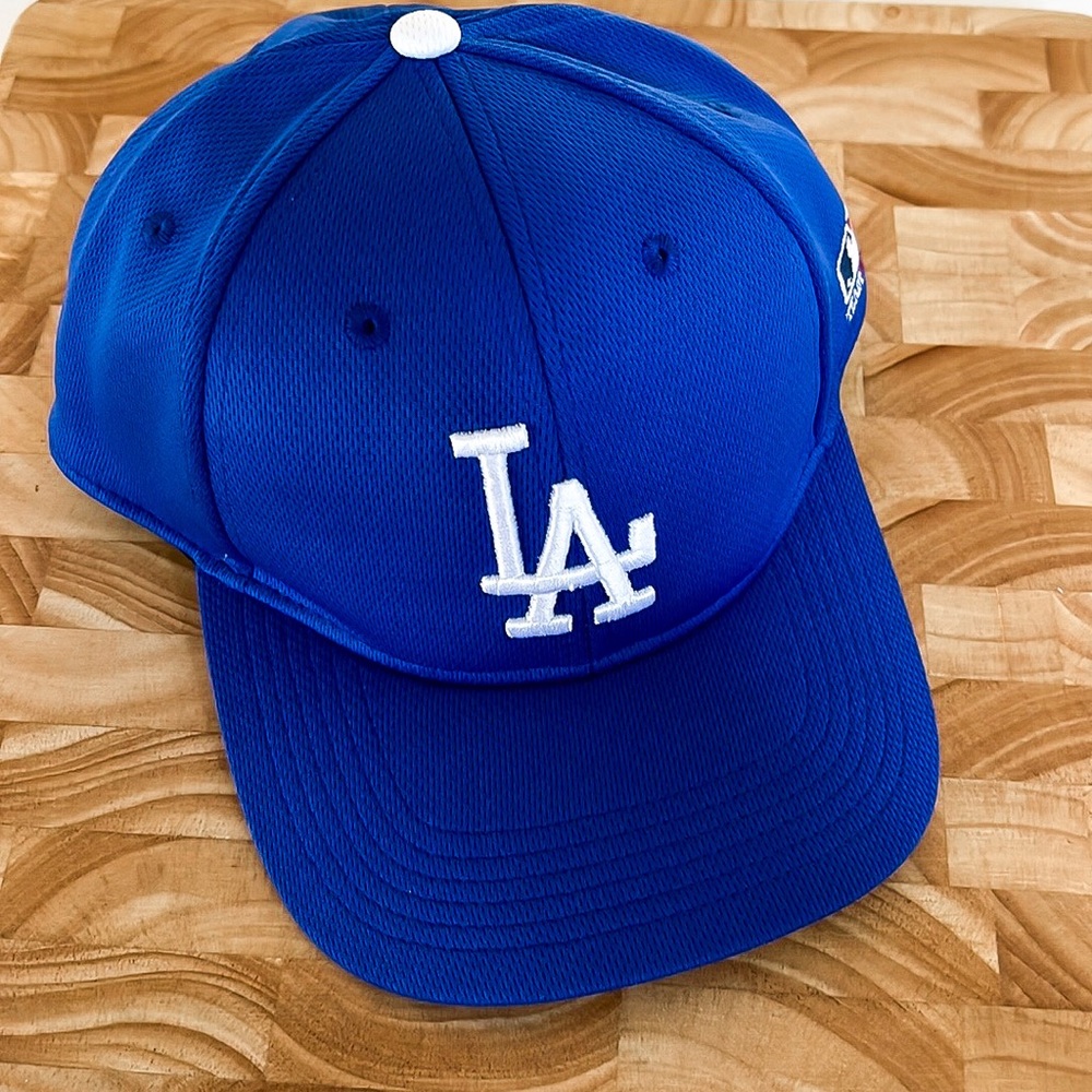 L.A. Dodgers Team MLB Blue and White Embroidered Adjustable Baseball Hat